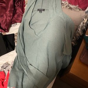 Green sweatshirt/sweater